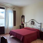 Kalura Bed & Breakfast Macari