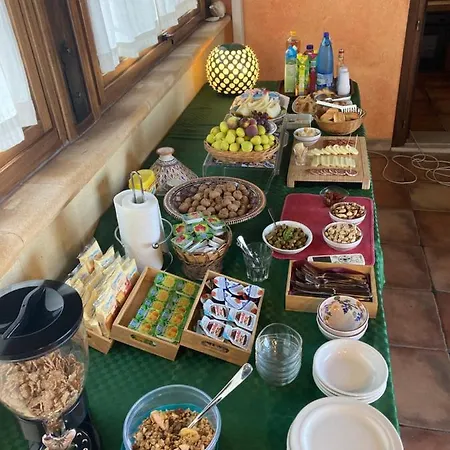 Kalura Bed & Breakfast Macari