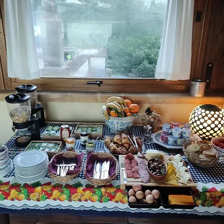 Bed & Breakfast Kalura 3*